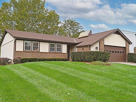 2nd image of 11961 Brookway Dr