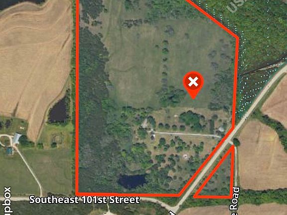 2nd image of 10021 SE Shadden Rd