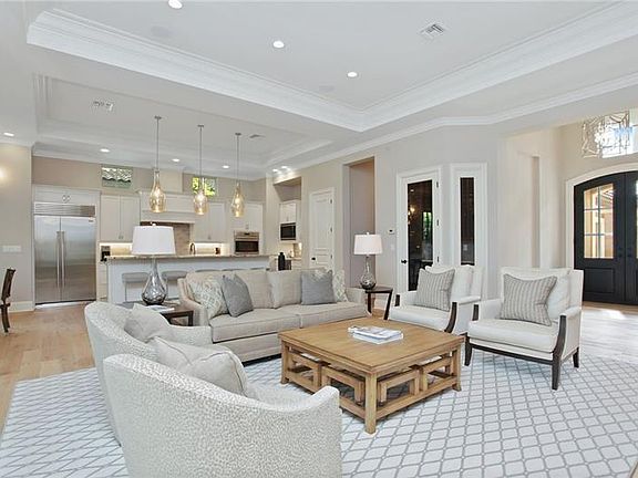 2nd image of 10316 Kensington Shore Dr