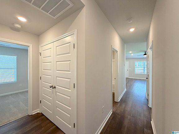 3rd image of 174 Sunshine Ln