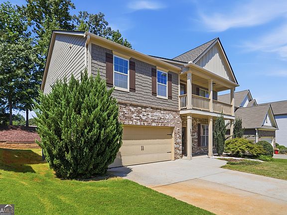 3rd image of 206 Providence Walk Ct