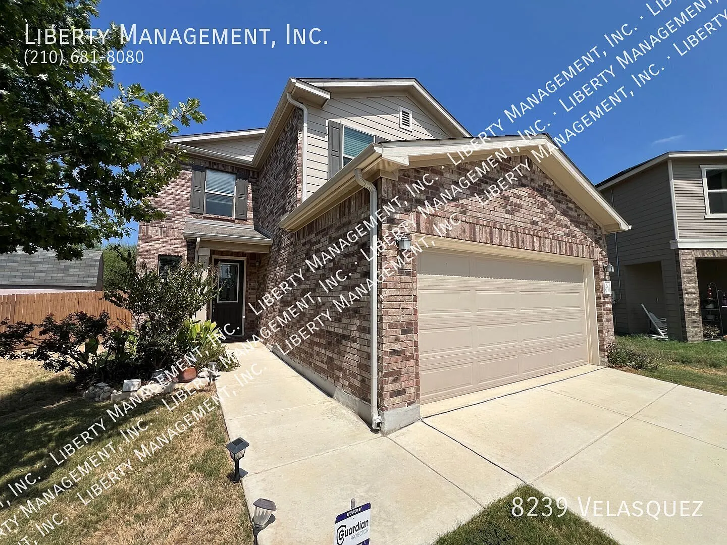 4 Bed, 2.5 Bath Home on 1/4 Acre Cul-De-Sac and Greenbelt — Photo 2
