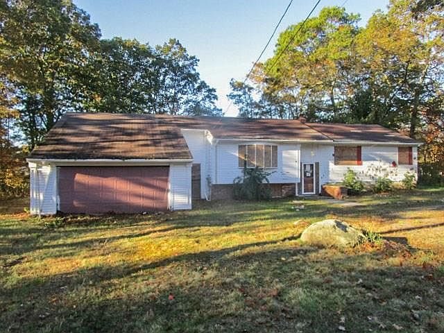 1st image of 35 Lincoln Dr