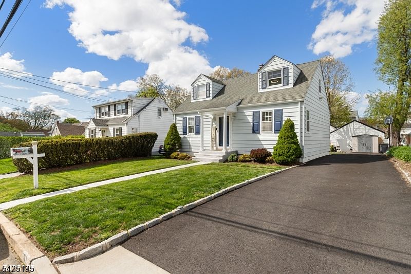 1st image of 61 Highland Ave
