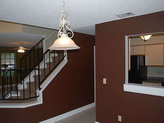 5th image of 2942 Harbour Grace Ct