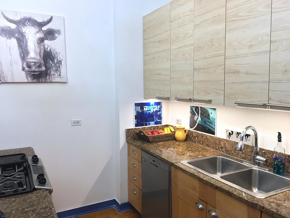 1st image of 2723 W Crystal St #1