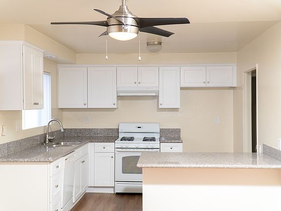 5th image of 6212 Warner Ave APT D