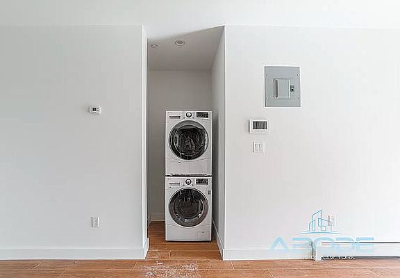 5th image of 1223 Putman Ave #2