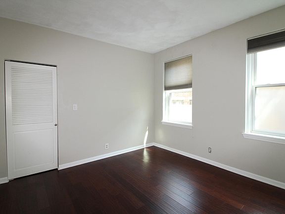 Bedroom rear facing