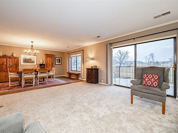 5th image of 100 Thompson Dr SE APT 104