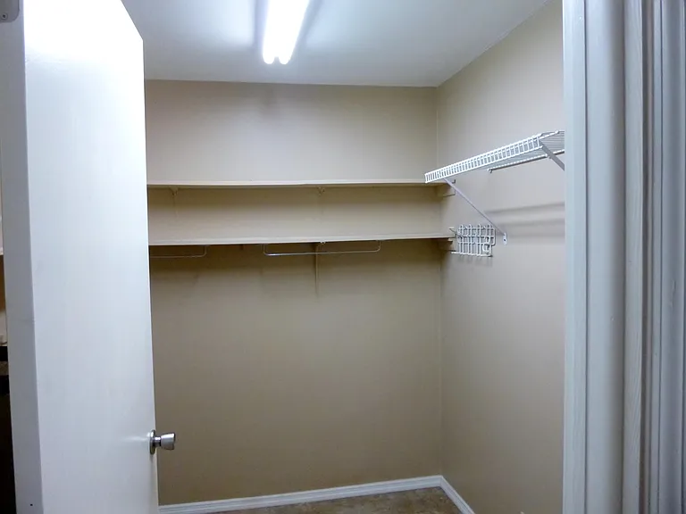 Walk in Laundry room