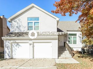 4520 NE Webster Dr, Lees Summit, MO 64064