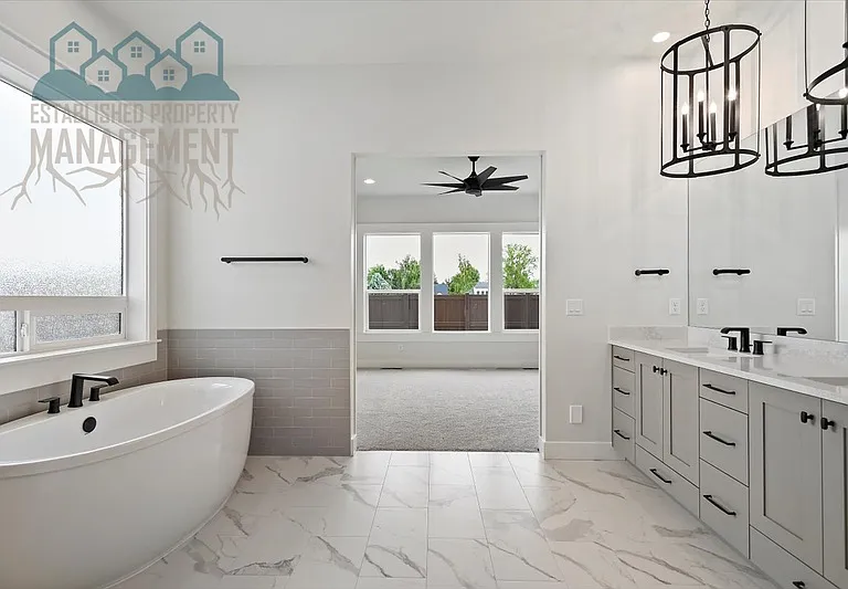 10642 W Lothbury Dr — Photo 29