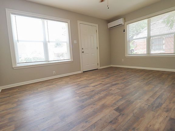 4th image of 1705 N Atlanta Ave E #1B-1BA-650SQFT