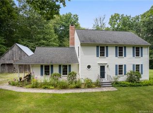 15 Diane Ln, Colchester, CT 06415