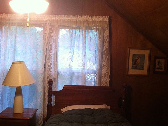 Your private bedroom with 2 twin beds