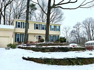 4400 Loganberry Ln, Dumfries, VA 22025