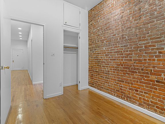 5th image of 1402 Lex Ave #2