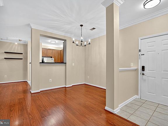 4th image of 4850 Eisenhower Ave Unit 119