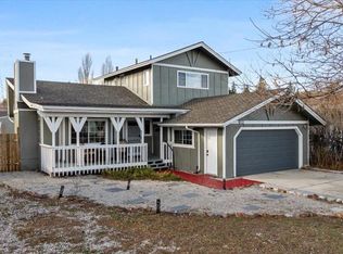 913 Mount Doble Dr, Big Bear City, CA 92314