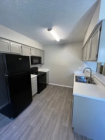 4201 Atrisco Dr NW #A — Photo 1