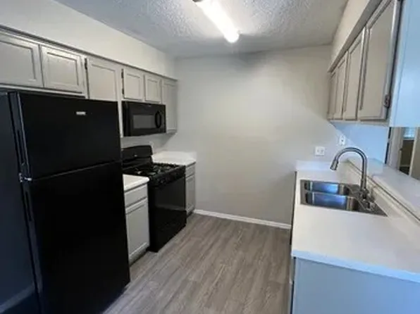 4201 Atrisco Dr NW APT A, Albuquerque, NM 87120