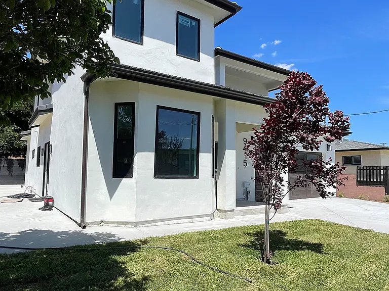 9417 E De Adalena St — Photo 2