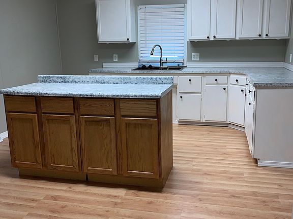 5th image of 3109 Avenue M