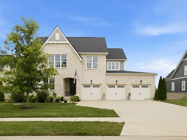 7628 Delancey Dr — Photo 62