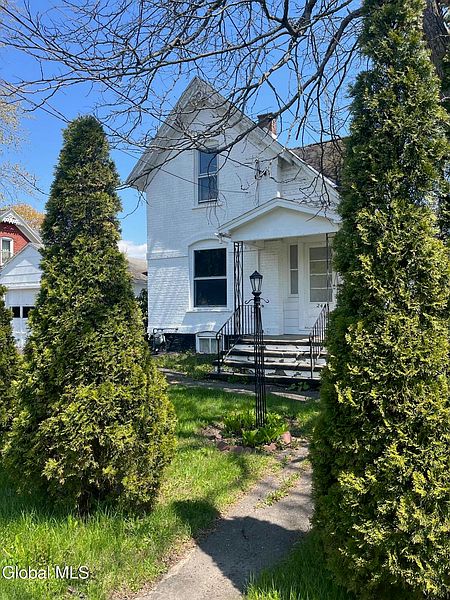 2nd image of 24 Elmwood Avenue