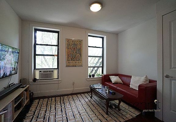 5th image of 571 Saint Johns Pl APT 3R