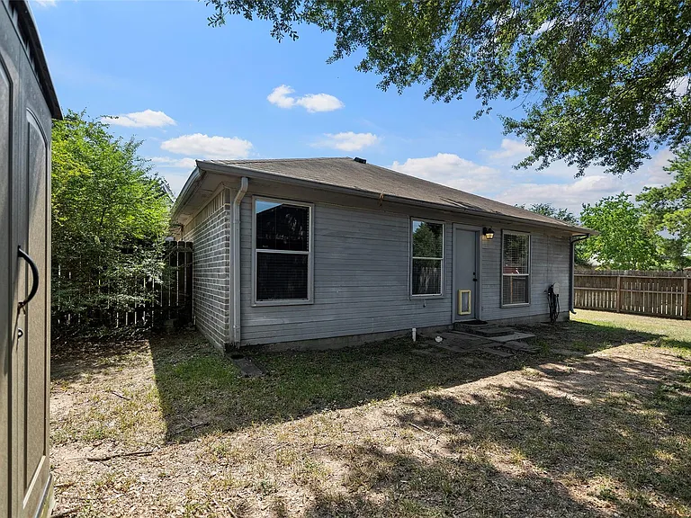 18103 Gravenhurst Ln — Photo 31
