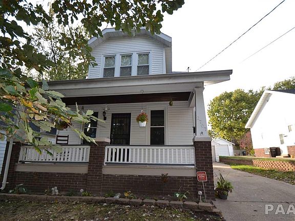 2nd image of 2707 N California Ave