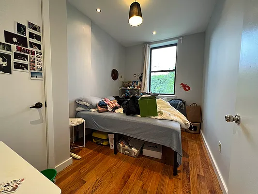 Rented by Rumah Realty Inc | media 22