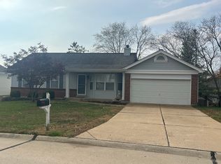 13 Jacqueline Cir, O'Fallon, MO