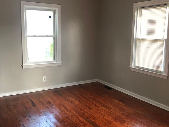 Living Room w/Beautiful Hardwood Floors