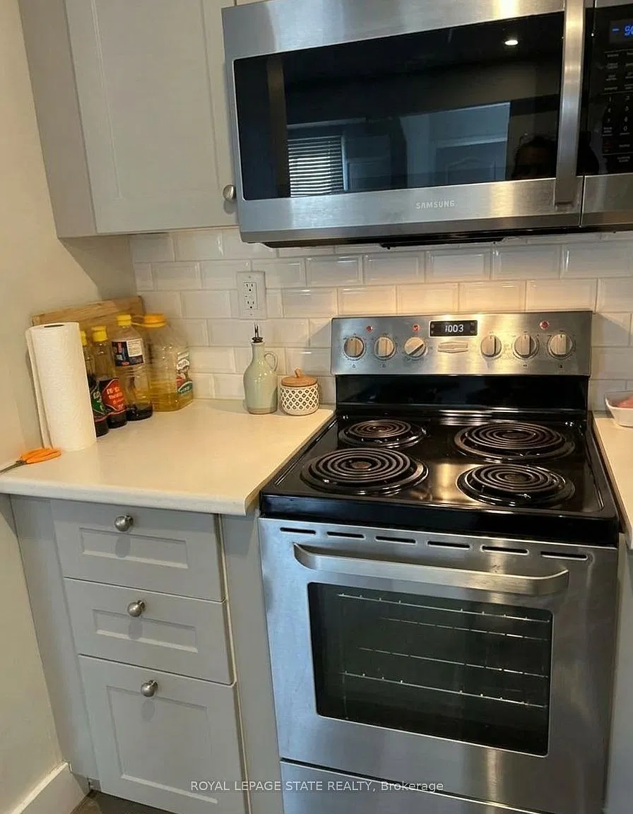 2 bed, $1,920 — Photo 3