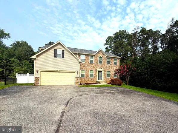 62 Richard Ave, Severn, MD 21144