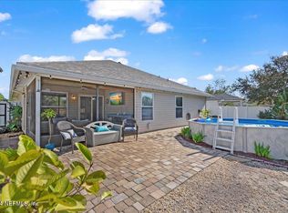 11828 Hayden Lakes Cir, Jacksonville, FL 32218