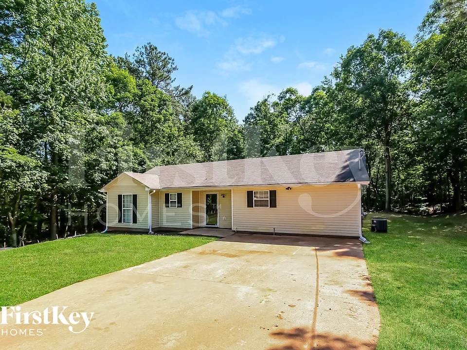 300 Mote Cir