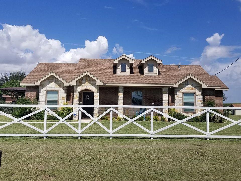 1st image of 14301 Blum Ln