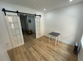 531 W 48th St APT 15, New York, NY 10036