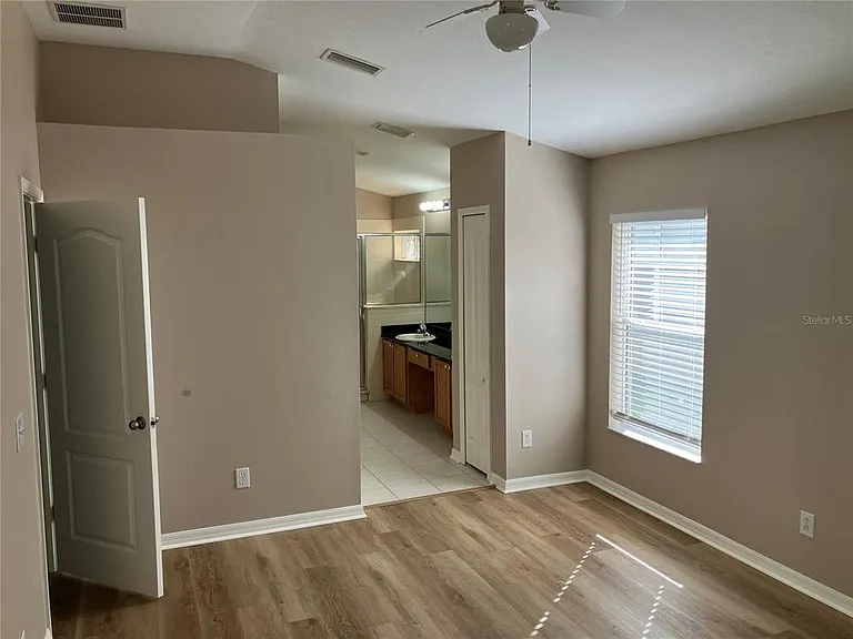 15848 Leatherleaf Ln — Photo 16