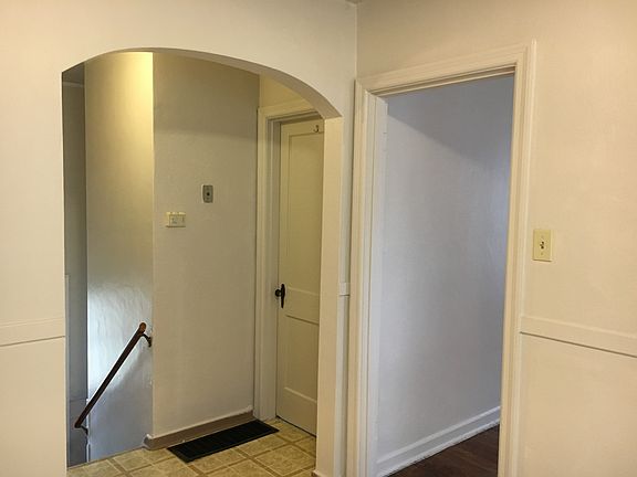 3rd image of 9335 Bataan Dr