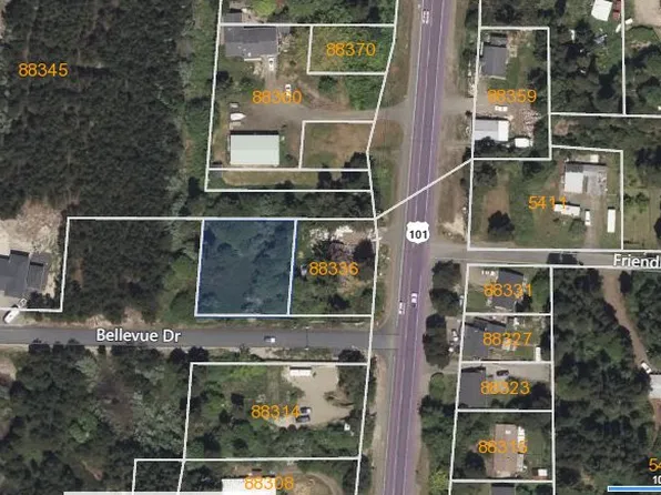 Bellevue Dr, Florence, OR 97439