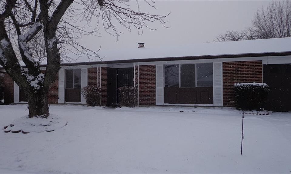 1st image of 628 Bradfield Dr
