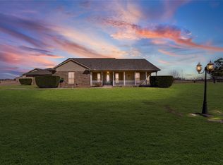 1043 Bells Chapel Rd, Waxahachie, TX 75165