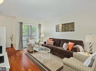 1111 South St APT A, Philadelphia, PA 19147