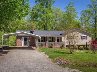 2448 Mt Herman Hgts Hts, Hudson, NC 28638