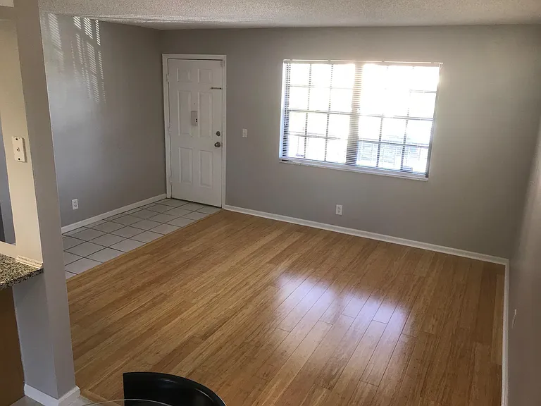 4147 Oak Terrace Dr — Photo 10